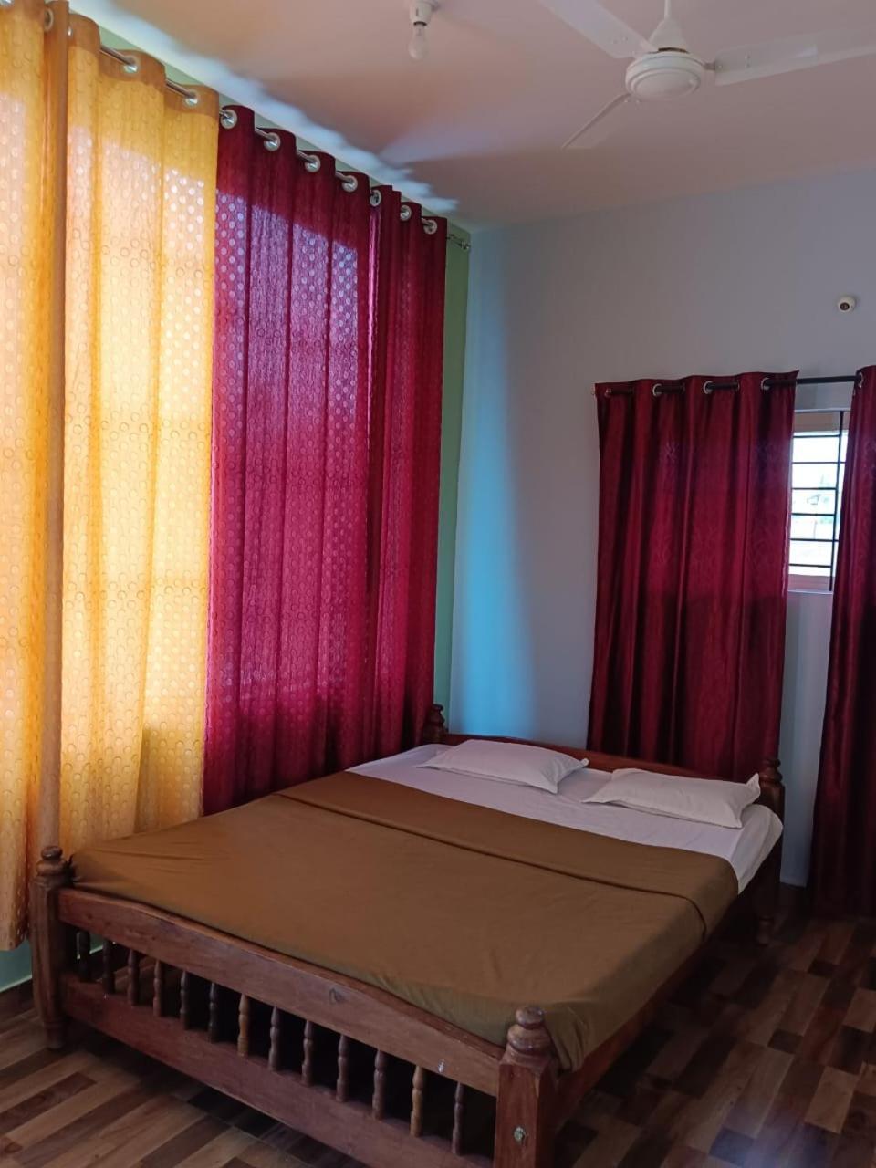 Venissa Serviceapartment Chikmagalur Ngoại thất bức ảnh
