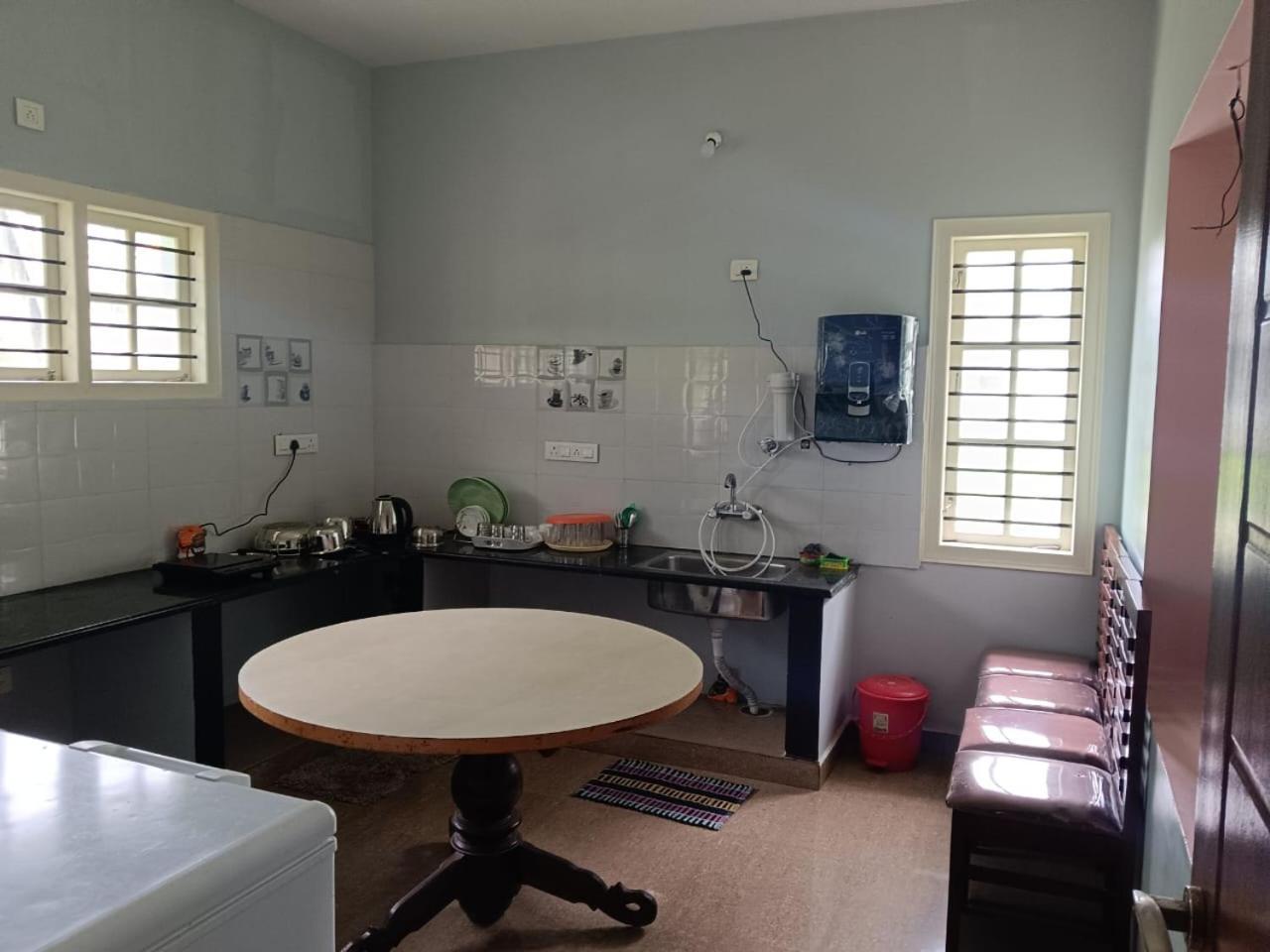 Venissa Serviceapartment Chikmagalur Ngoại thất bức ảnh