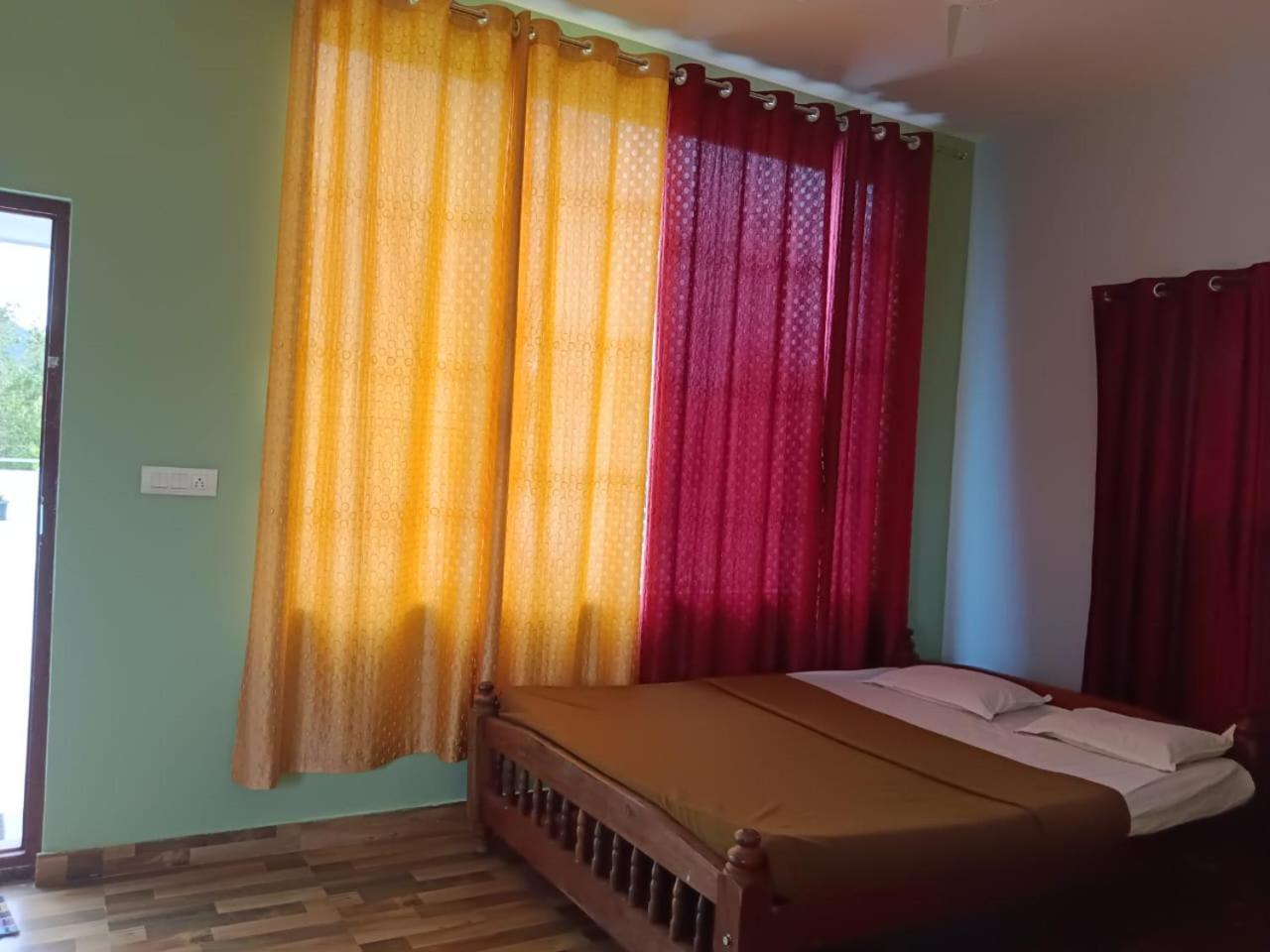 Venissa Serviceapartment Chikmagalur Ngoại thất bức ảnh
