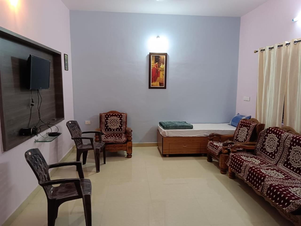 Venissa Serviceapartment Chikmagalur Ngoại thất bức ảnh